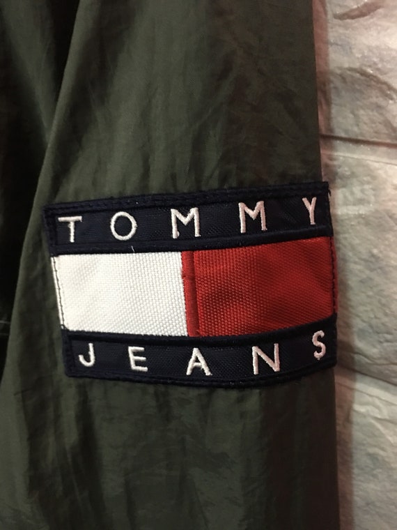 Rare Windbreaker Tommy Hilfiger Back pocket - image 4