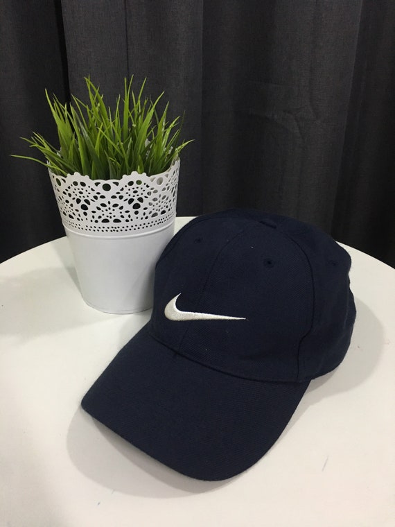 Rare Cap Nike Swoosh
