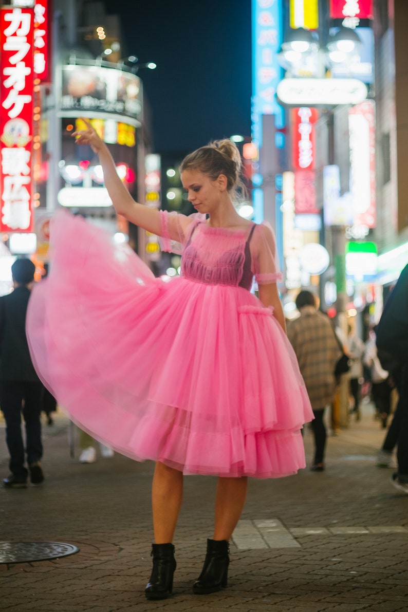 villanelle wedding outfit