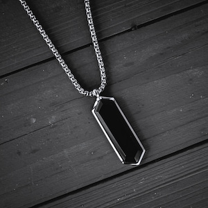 Onyx Pendant & Chain Necklace / Available in Gold and Silver / 18K Stainless Steel / Men Women Chain Necklaces Gift / Unisex Jewelry