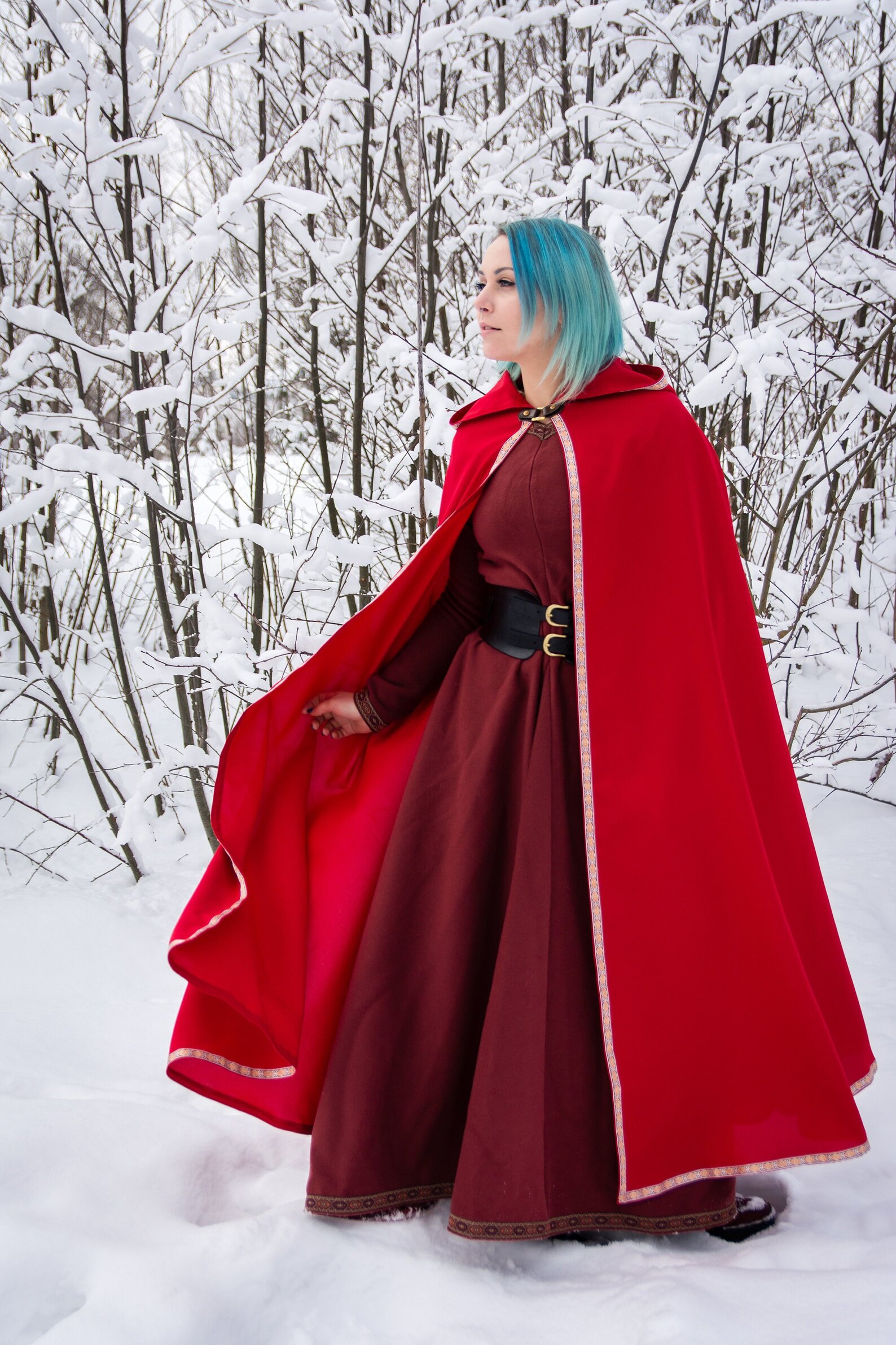 Mystical Hooded Cloak - Elven Cape, Fantasy & Medieval Attire, Wizard ...