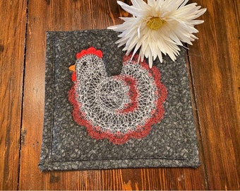 Embroidered Hen Potholder: Insulated Kitchen Decor