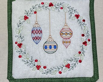Embroidered Christmas Ornament Potholder: Holiday Kitchen Decor
