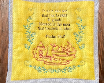 Embroidered Christian Psalm Potholder: Insulated Kitchen Decor
