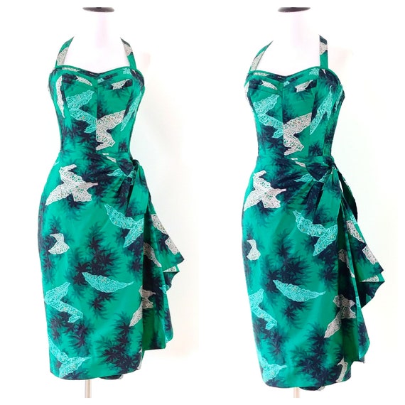 Vintage 1950s Kamehameha Sarong | 50s Green Hawaii