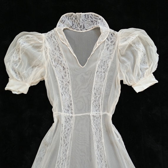 Vintage 1930s Lace Gown | 30s Puffed Sleeve Dress