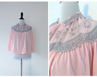Vintage 1950s Bed Jacket | 50s Two Tone | 1950s Nylon Top |