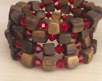 Pulsera de madera y cristal