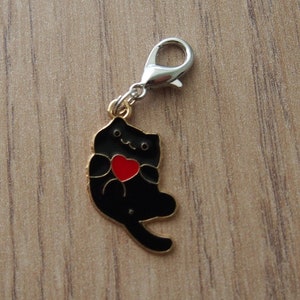 Cat charm pendant, cat zip pull, crochet marker, cat gift, cat bag charm, cat lovers gift, Christmas gift, Mother's gift, black cat zip pull