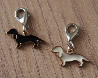 Dachshund charm pendant, sausage dog crochet marker, dog lover gift, Dachshund enamel zip pull, dog bag charm, sausage dog zipper charm