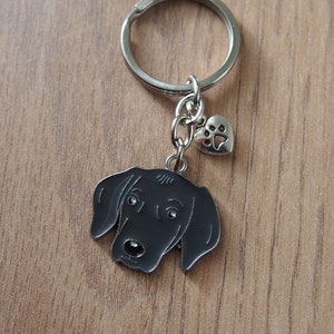 Portachiavi con cane Weimaraner: ciondolo smaltato, regalo per gli amanti dei cani