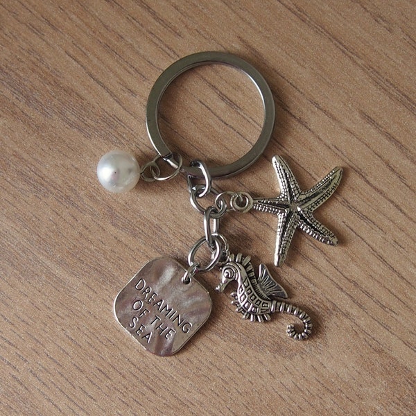 Seahorse Keychain - Etsy