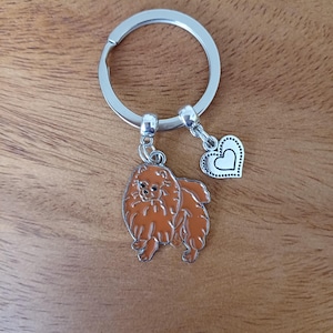 Pomeranian key holder, dog keyring, brown Pomeranian keychain, Pomeranian lover key keeper, dog key fob, dog lover gift, Christmas present