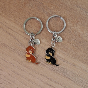 Sausage dog keyring, dachshund lovers gift idea, dachshund owners keyring, Christmas present idea, dog themed key fob, Xmas stocking filler