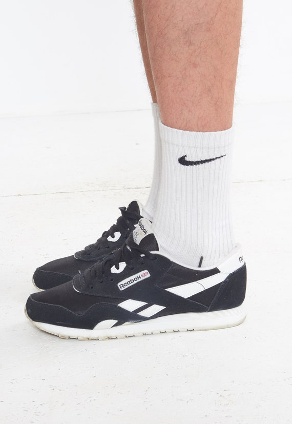 pink vapormax plus flyknit