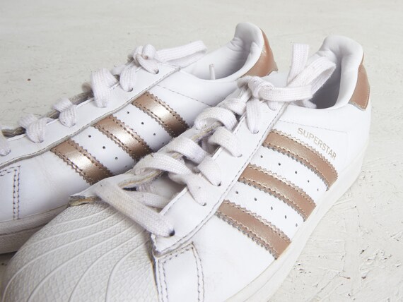 Vintage White Adidas Trainers Sneakers/ Size US 6 UK 4.5 EUR 37 JP 230