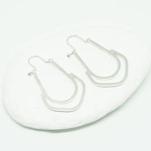 No Hoop 2 earrings / Geometric shape earrings image 7