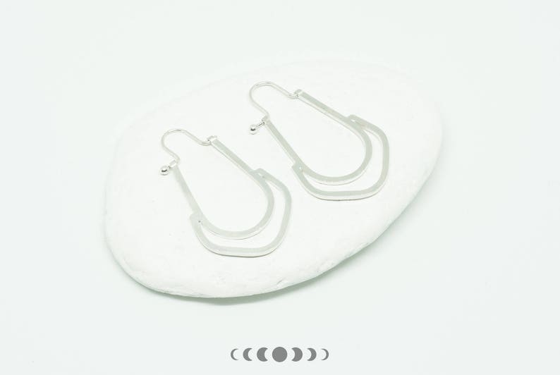 No Hoop 2 earrings / Geometric shape earrings image 7