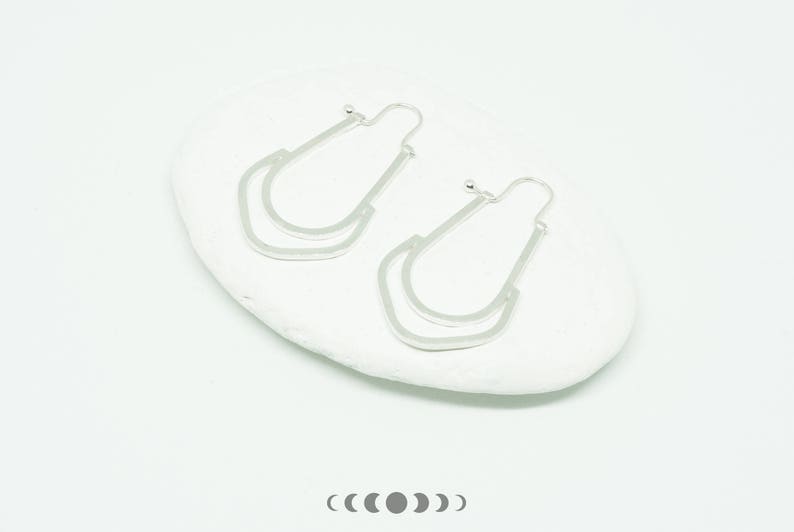 No Hoop 2 earrings / Geometric shape earrings image 9