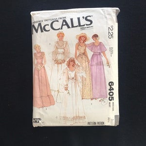 WEDDING Dress! Size 6. McCalls 6405 from 1978. UNCUT. Bridesmaids Dresses, Sleeve and Collar Variations; Tie Belt