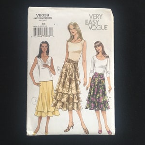 2005 Sizes 8-14; SKIRT PATTERN, UNCUT Vogue 8039; Layer and Length Variations with Optional Sash