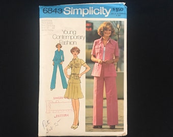 1975 Size 7-9 SEPARATES Pattern. Simplicity 6843; Junior Petite Shirt-Jacket, Skirt and Pants