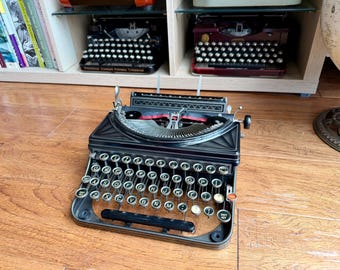 One-of-a-Kind Frankenstein Remington Portable Typewriter – Remington 3 Mechanism in Remington 5 Body, Serviced, Newish Platen and Feet