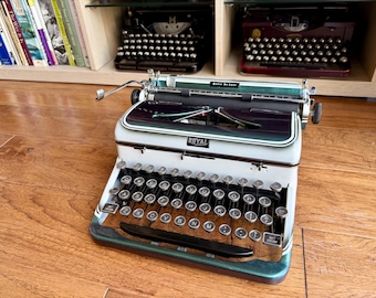 1947 Royal Quiet DeLuxe Typewriter – Spencerian Script – Serviced – Custom Paint – With Case