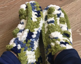Crochet cozy chunky slippers - Crochet Boho slippers