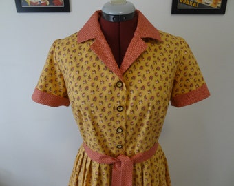 1950's style dress/cotton dress/shirt dress/ Size M