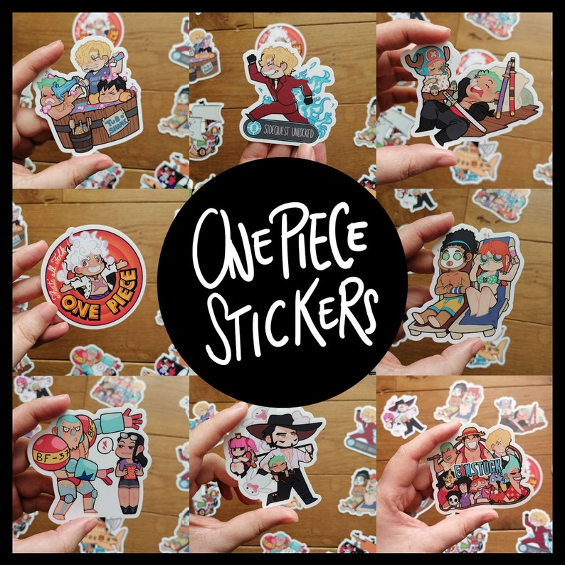 K&ouml;nnte beinhalten: Ein Set mit One Piece-Stickern, die verschiedene Charaktere aus der Anime-Serie zeigen. Die Sticker sind bunt und zeigen verschiedene Szenen und Posen. Die Sticker sind perfekt, um deinen Sachen einen Hauch von Anime zu verleihen.