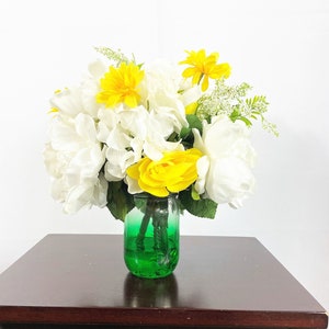 White Peony Flower Arrangement, Silk Flower Centerpiece, Summer Floral Arrangement, Spring Table Centerpiece, Small Floral, Summer Decor