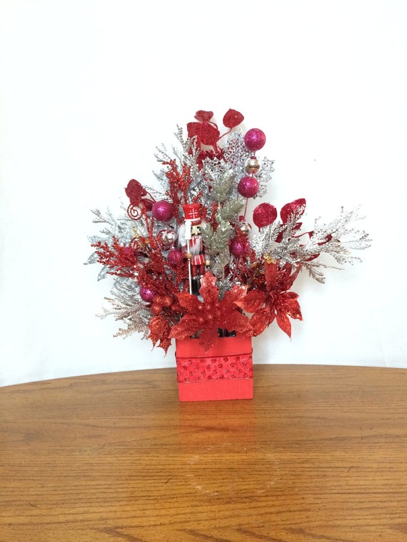 small christmas arrangements