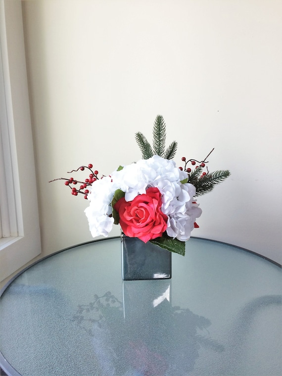 Rose Flower Arrangement, Holiday Floral Bouquet, Winter Flower Centerpiece,  Christmas Decoration, Table Centerpiece, Hydrangea Floral, Gift 