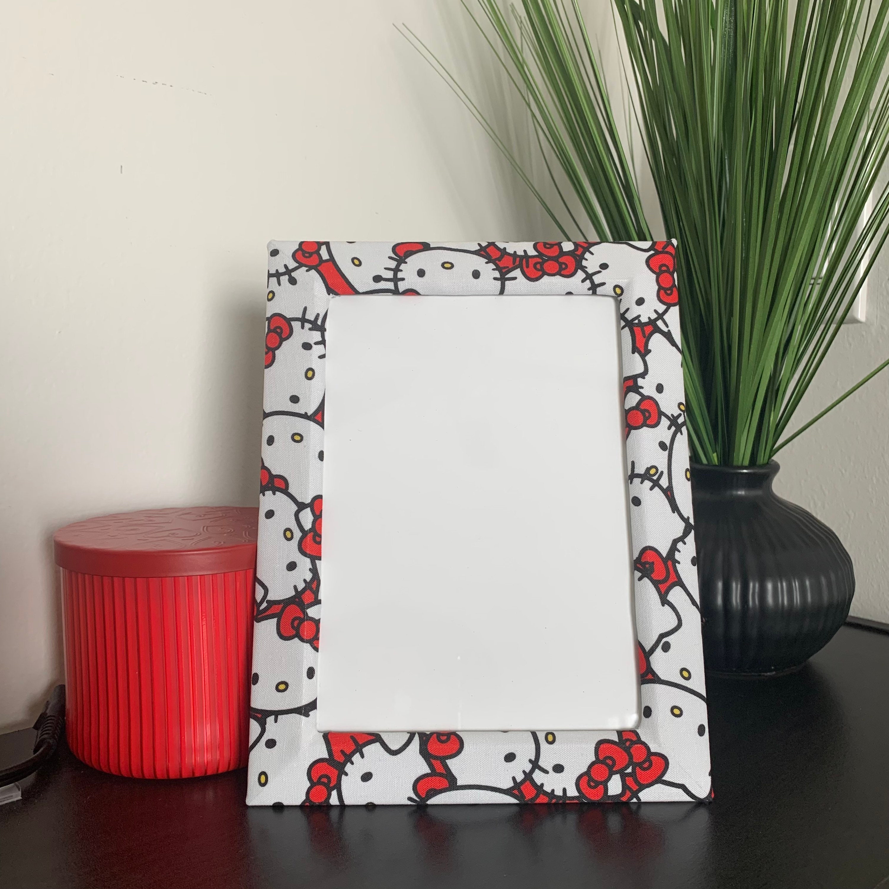 Hello Kittys Frame - Etsy