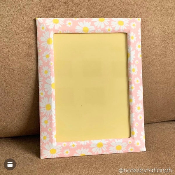 Daisy pink fabric-covered photo frame