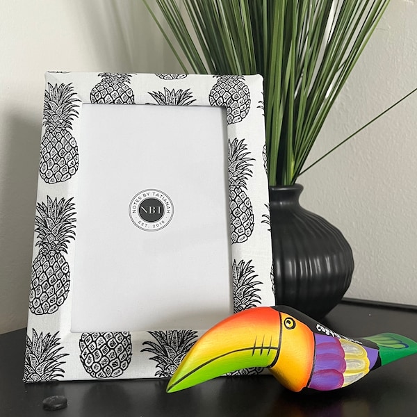 Black & White pineapple fabric-covered photo frame