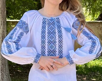 Camicetta in lino ricamata, camicetta Vyshyvanka ucraina in stile boho, camicette da donna, regalo per ragazza, regalo per Pasqua, vyshyvanka moderna - Italia Camicetta in lino ricamata, camicetta Vyshyvanka ucraina in stile boho, camicette da donna, regalo per ragazza, regalo per Pasqua, vyshyvanka moderna - Italia