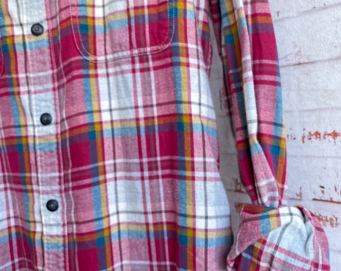 Small vintage flannel shirt, fuchsia and white plaid, bride getting ready button down, SM