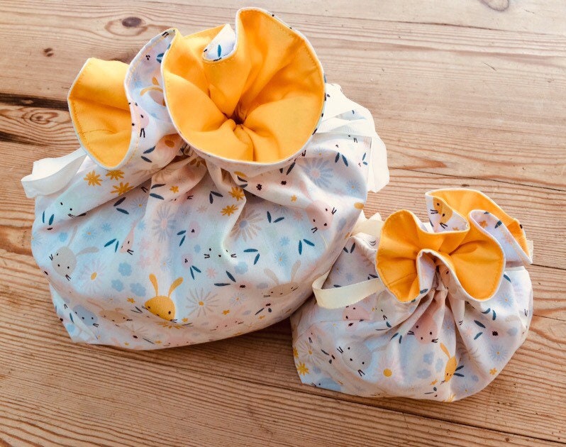 Football Gift Bags Drawstring Eco-Friendly 100/% Cotton Fabric Party Bags Re-Usable Lined Washable