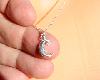 collar de luna creciente de plata de ley, collar de luna con estrella, collar diminuto de plata de ley, hermoso regalo para ella