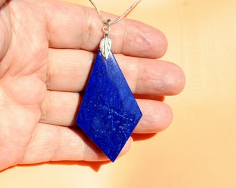 collier en lapis-lazuli, grand pendentif en lapis-lazuli, collier tendance, collier avec pierres de naissance, collier en lapis-lazuli en argent sterling, beau cadeau