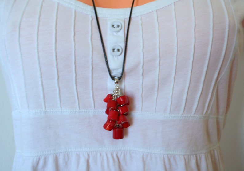 collier de corail, long collier de corail rouge, collier pendentif de corail rouge, collier de corail, cadeau pour elle image 3