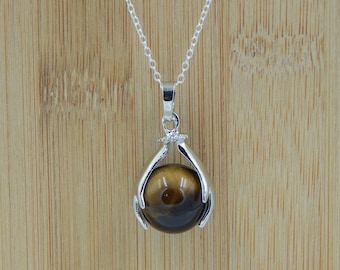 tiger eye Stone pendant Tiger Eye cabochon pendant, Tiger Eye gemstone Pendant P-127 solid sterling silver pendant Tiger Eye pendant
