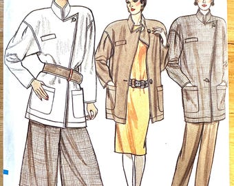 Vogue 9817  Jacket Dress Top Pants Culottes Size 8-10-12 Factory Fold Uncut Complete (PWAP-0431)