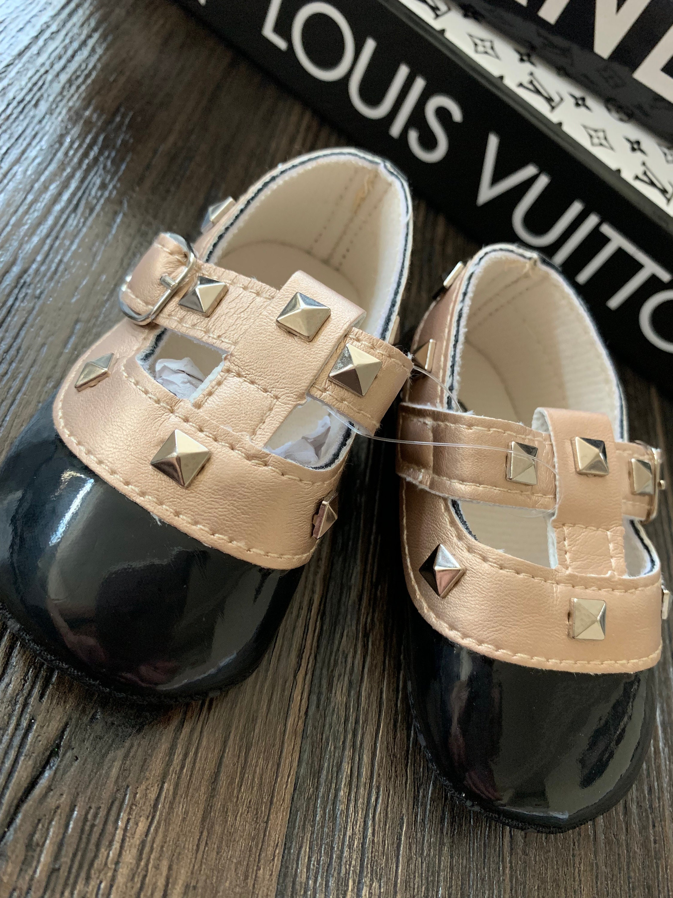 Adorable Baby Girl Shoes Crib Shoes Designer Studied Shoe 