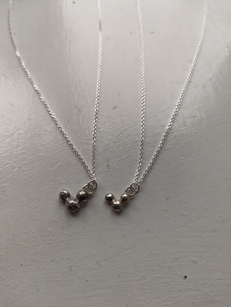 Mamma och dotter Musse Pigg silverhängeset bild 2