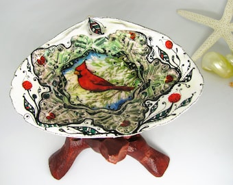 Cardinal Ornament: Hand-Painted Seashell Jewelry Holder Dish