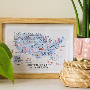 USA Illustrated Map / Print /Wall Art / Travel Gift