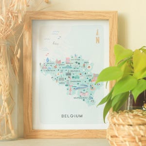 Belgien Illustrierte Karte / Druck / Wandkunst / Reisegeschenk